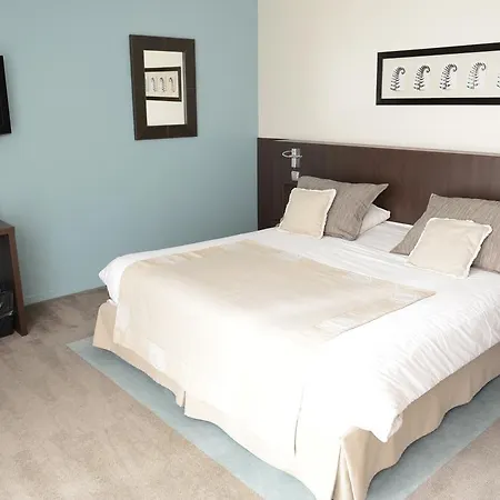 Du Pasino Hotel 4*