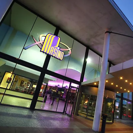 デュ パジノ ホテル サンタマン・レゾー