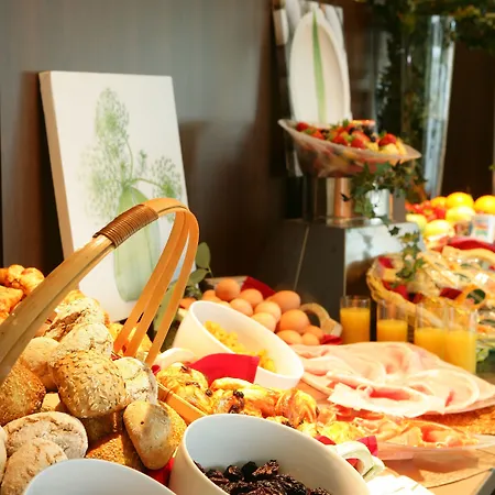 デュ パジノ ホテル