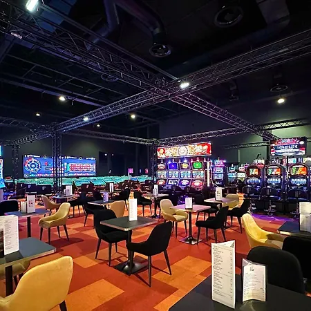 Hotel Du Pasino Saint-Amand-les-Eaux