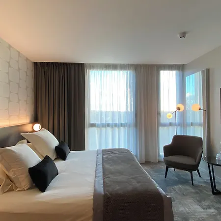 Hotel Du Pasino 4*